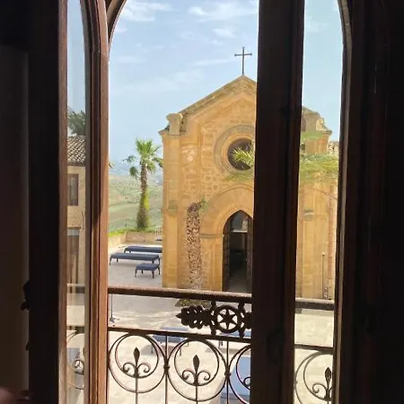 Castello Ducale Colonna Hotel Ioppolo Giancaxio